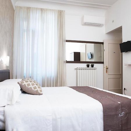 Hotel Capri ローマ エクステリア 写真