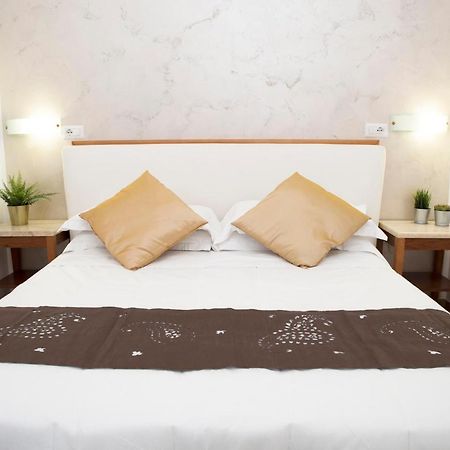 Hotel Capri ローマ エクステリア 写真