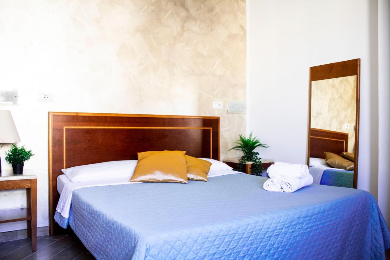 Hotel Capri ローマ エクステリア 写真
